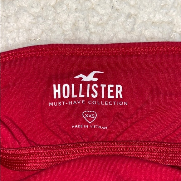 🦋 3 for 20 // Hollister Halter Tops (2 included) - Picture 4 of 4